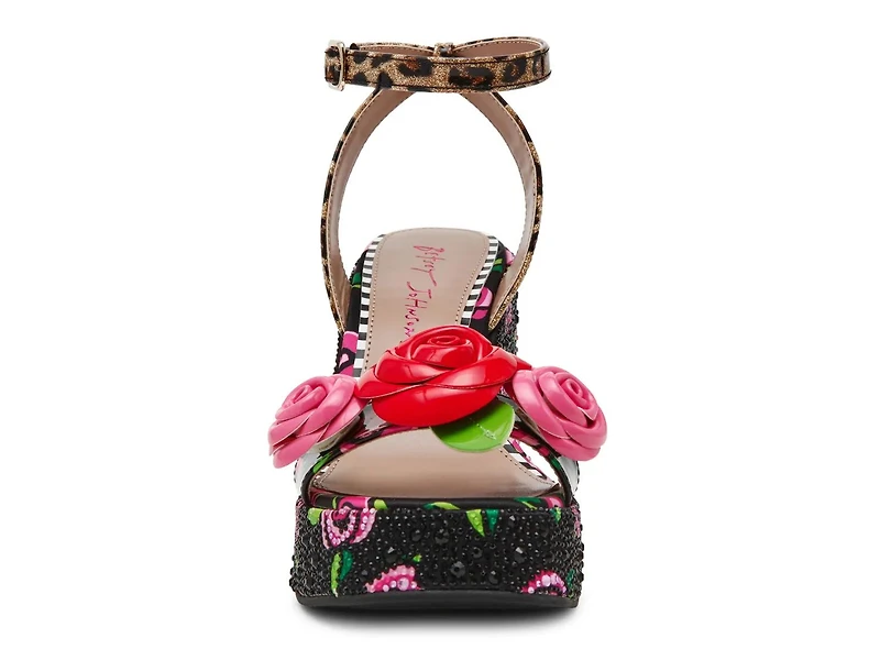 Lizzete Wedge Sandal