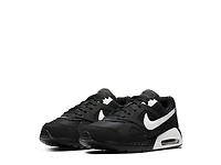 Air Max IVO Sneaker