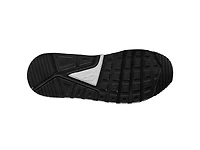 Air Max IVO Sneaker