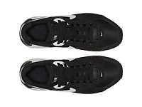 Air Max IVO Sneaker