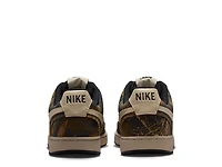 Court Vision SE Sneaker - Men's