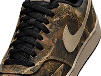 Court Vision SE Sneaker - Men's