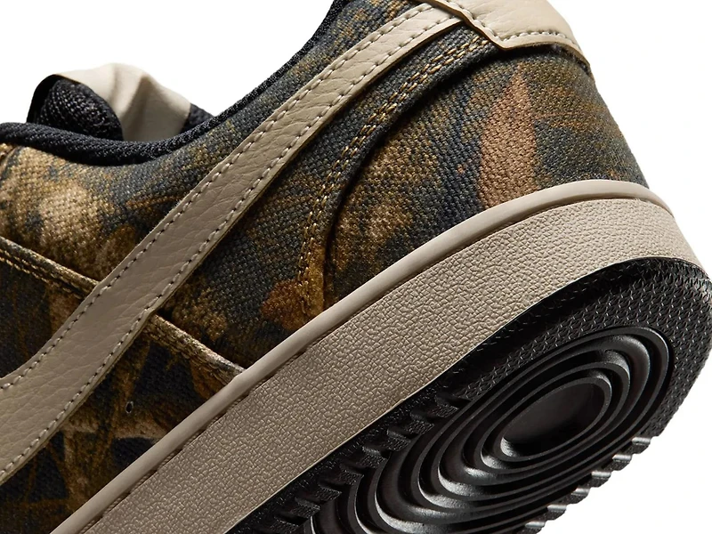 Court Vision SE Sneaker - Men's