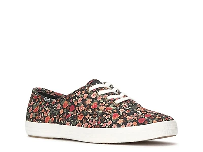 Champion Sneaker - Women's