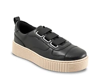 Bliss Platform Sneaker