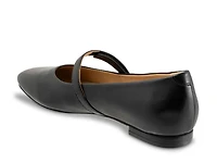 Hazel Mary Jane Flat