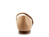 Hazel Mary Jane Flat