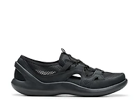 Solevana Step Sneaker