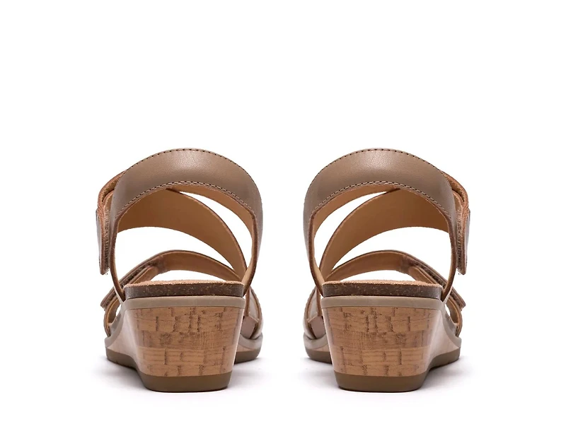 Kacha Wave Wedge Sandal