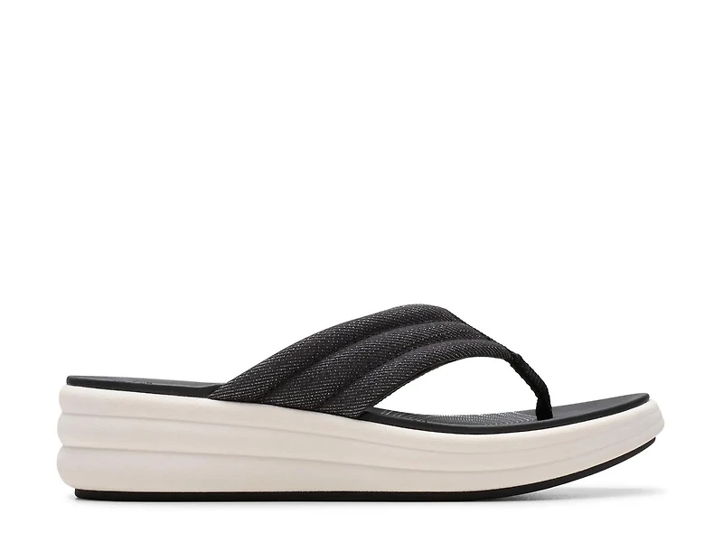 Drift Carmen Wedge Sandal