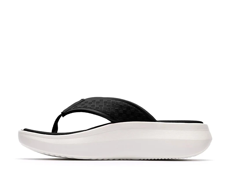 Cloudsteppers Solevana Post Sandal