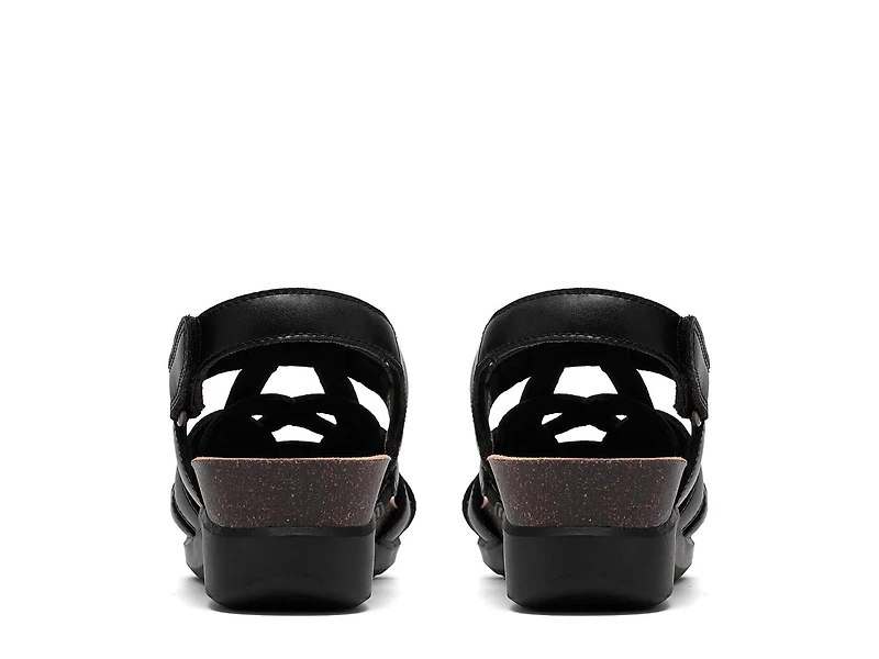Calenne Gracie Wedge Sandal