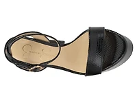 Axtyn Platform Sandal
