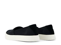 Kameron Slip-On Sneaker