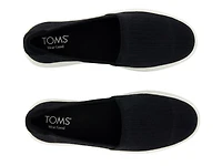 Kameron Slip-On Sneaker