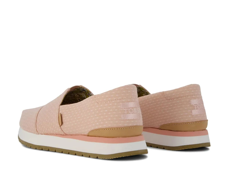 Resident Plus Slip-On Sneaker