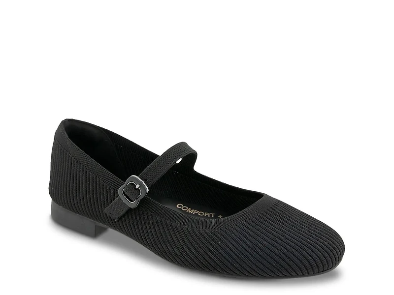 Estella Mary Jane Flat