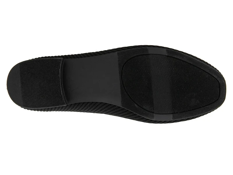 Estella Mary Jane Flat