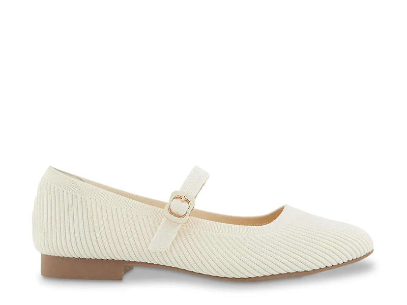 Estella Mary Jane Flat