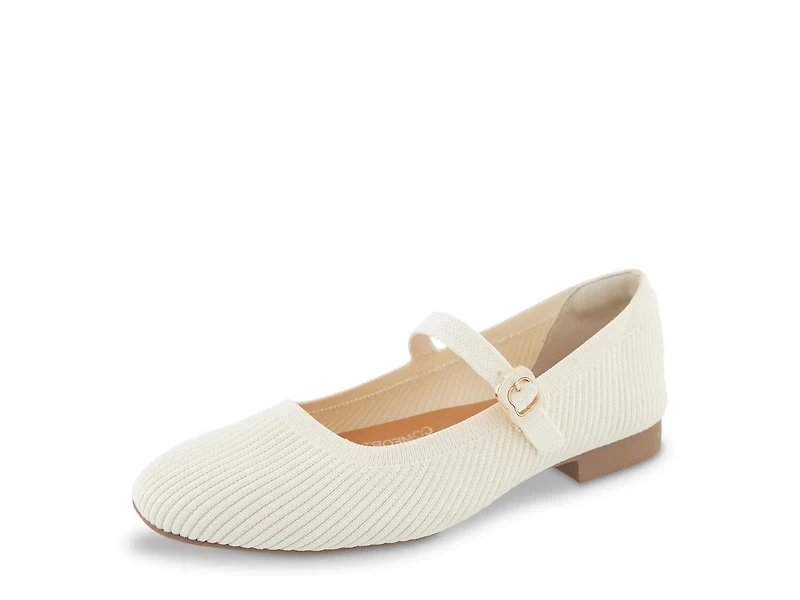 Estella Mary Jane Flat