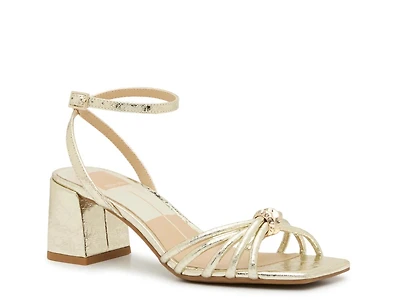 Yasha Sandal