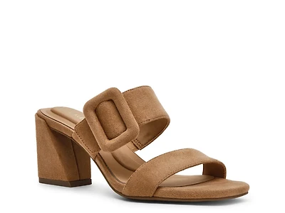 Nicky Sandal