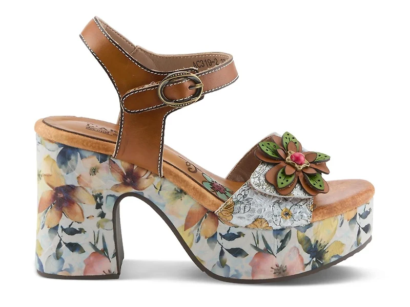 Felis Platform Sandal