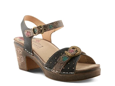 Upper Buck Platform Sandal