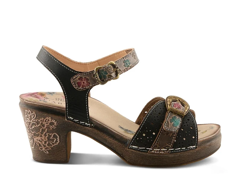 Upper Buck Platform Sandal