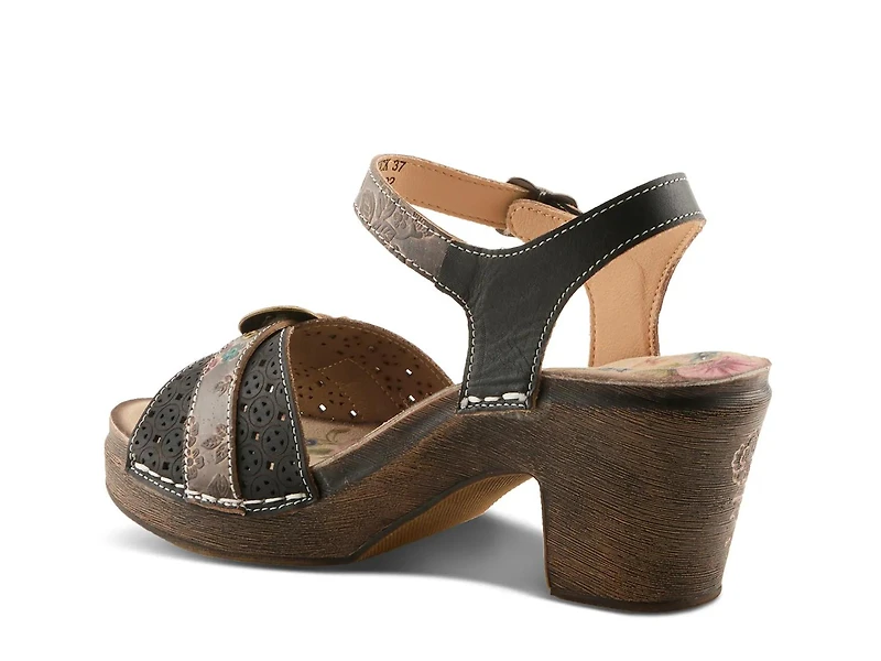 Upper Buck Platform Sandal
