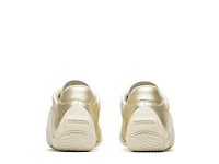 Relay Fly Vent Sneaker