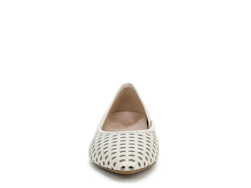 Gracia Woven Flat