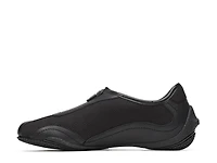 Relay Fly Zip Sneaker