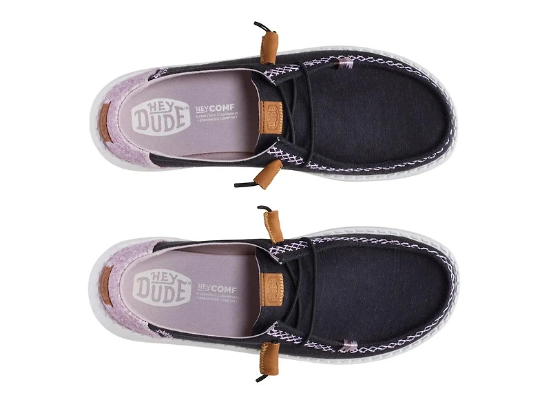 Wendy Slip-On