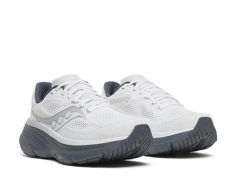 Guide 19 Running Shoe