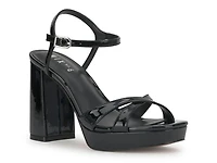 Strela Platform Sandal