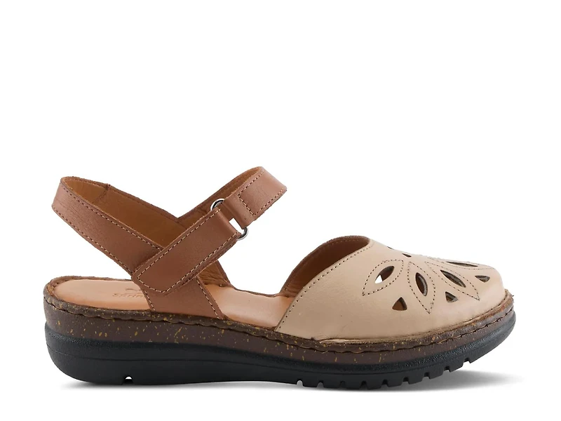 Azmira Sandal