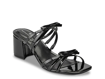 Mattien Sandal