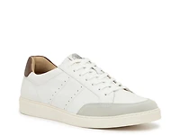Darrow Sneaker