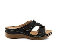 Dipti Sandal