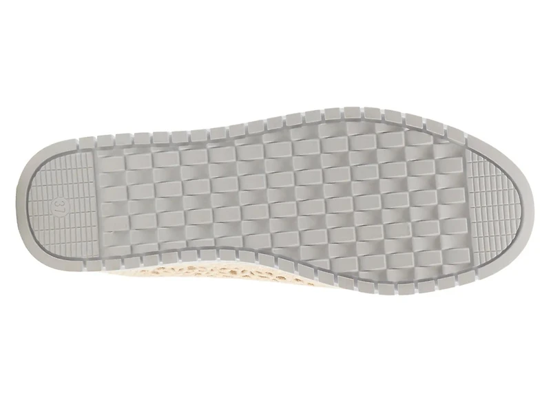 Sea Breeze Sneaker