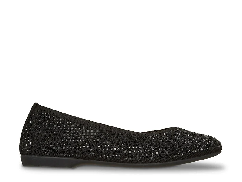 Cleo Style Rare Glow Flat