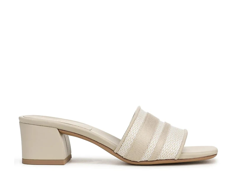 Kaori Sandal