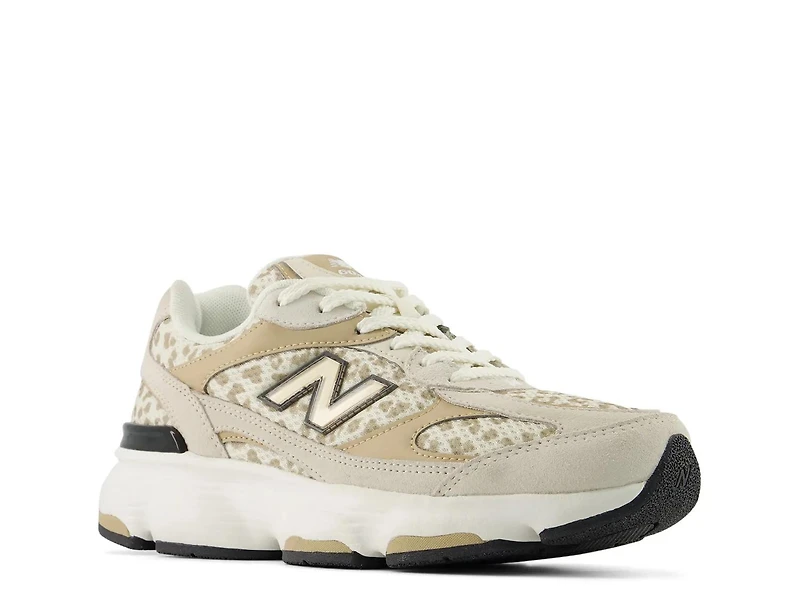 603 Sneaker