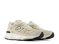 603 Sneaker