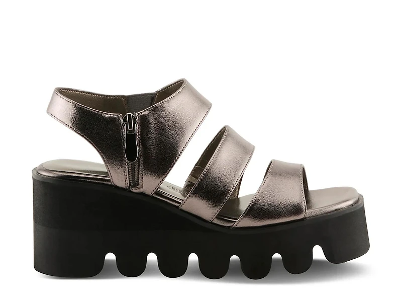 Corrigate Platform Sandal