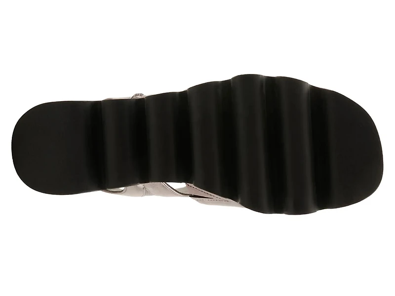 Corrigate Platform Sandal