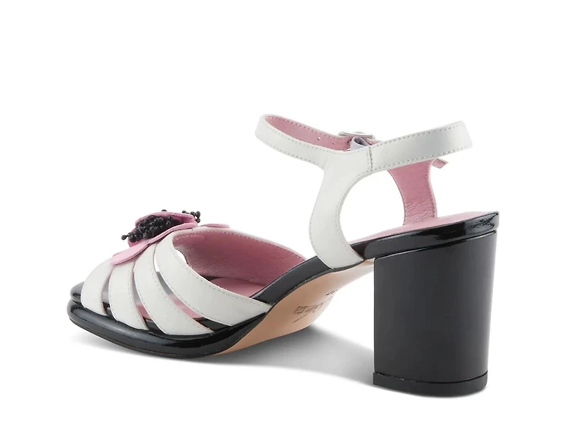 Katriel Sandal