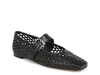 Daniela Mary Jane Flat