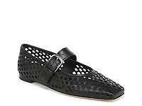 Daniela Mary Jane Flat